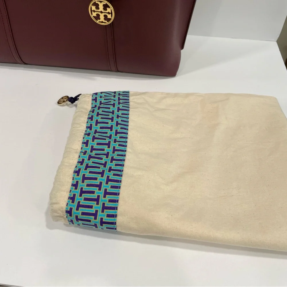 Tory Burch Burgundy Tote Bag - Picture 11 of 14